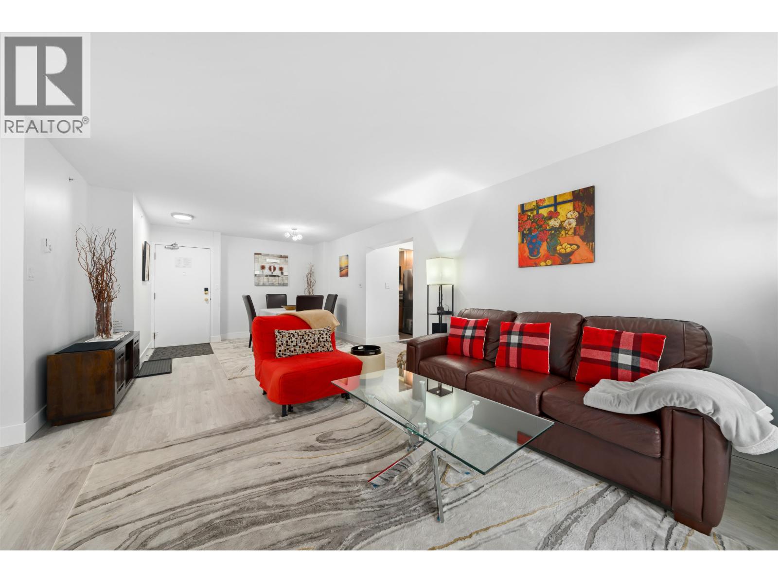 1403 1060 ALBERNI STREET|Vancouver, British Columbia V6E4K2