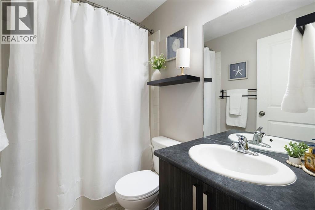 Apartment for Sale in 107, 117 Copperpond Common SE|Calgary, Alberta T2Z5E2 5