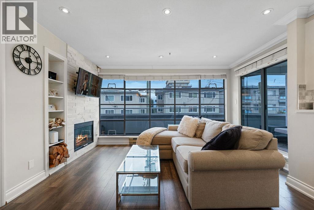 203 2287 W 3RD AVENUE|Vancouver, British Columbia V6K1L5