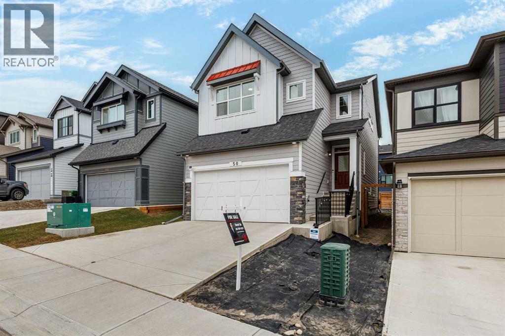 House for Sale in 50 Royston Terrace NW|Calgary, Alberta T3L0K2 2