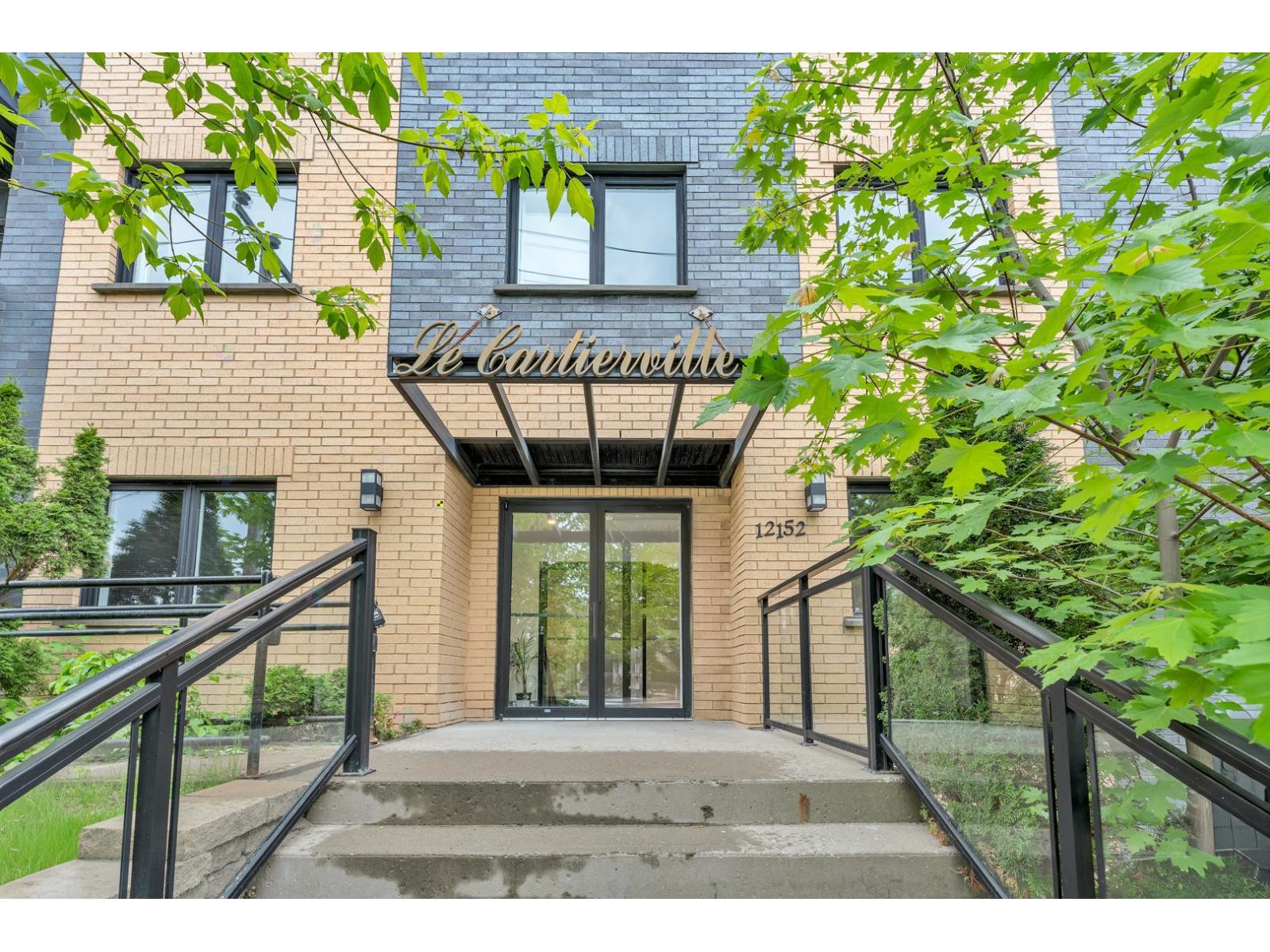 12152 Rue Lachapelle, #206, Montréal (Ahuntsic-Cartierville), Quebec H1M3X5