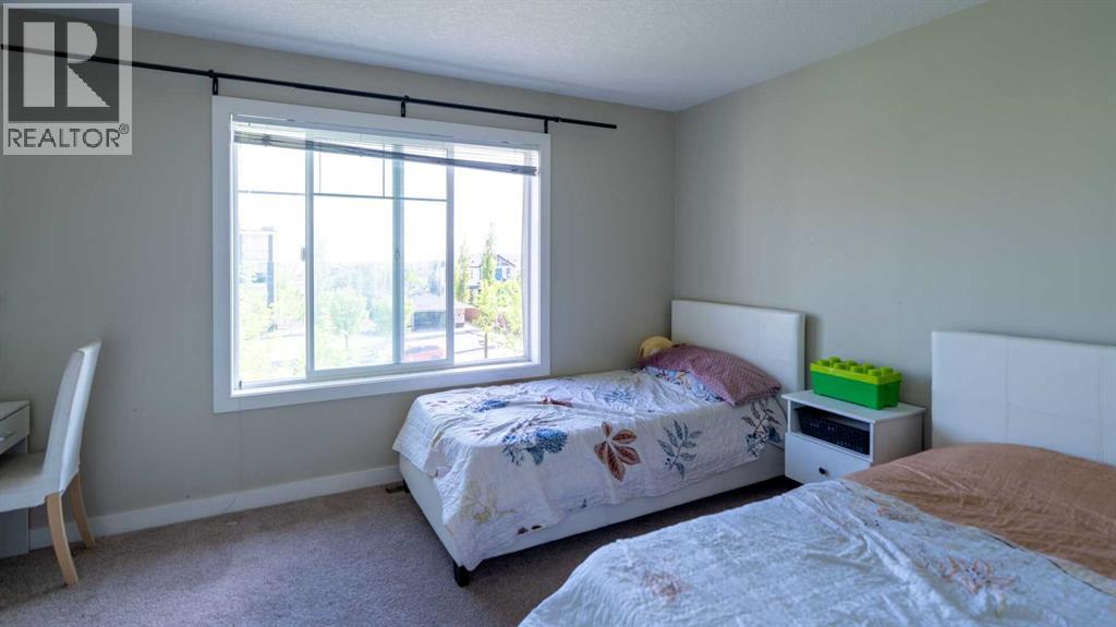 Row / Townhouse for Sale in 347 Taralake Way NE|Calgary, Alberta T3J0R5 5
