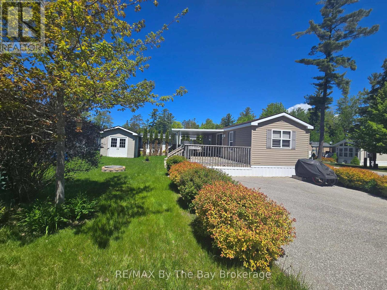 18 KENORA TRAIL