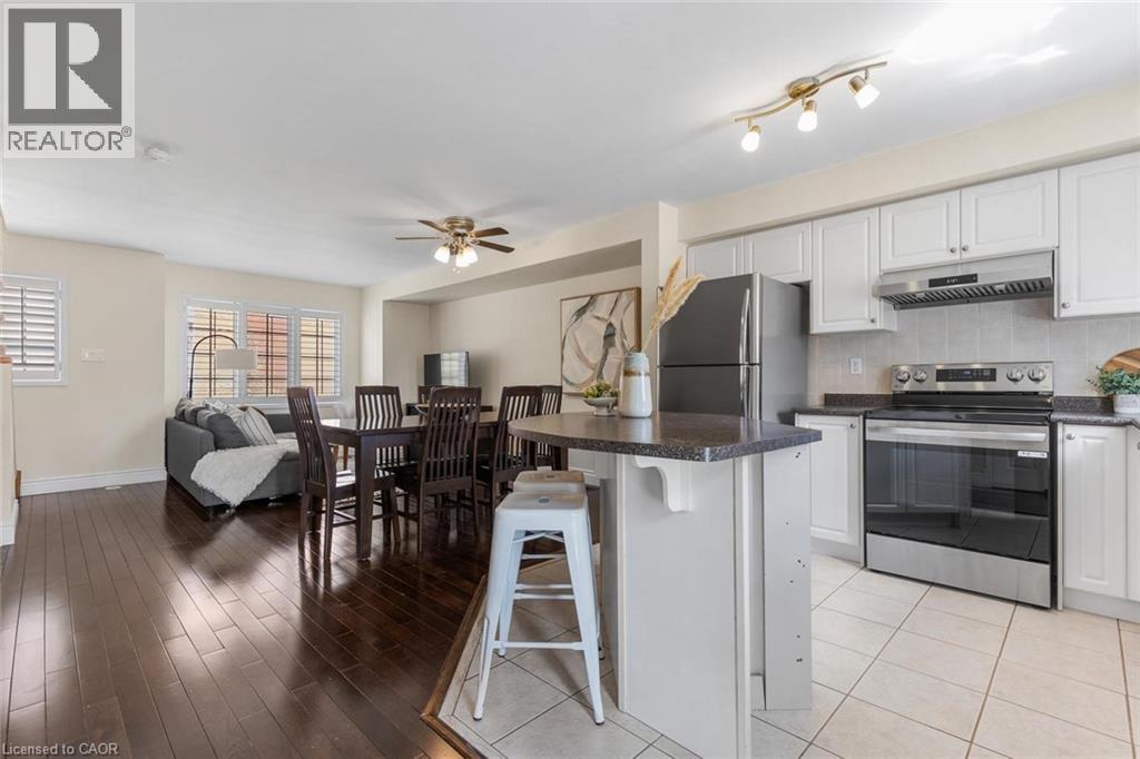 Row / Townhouse for Sale in 201 TENTH Street Unit# 8|Etobicoke, Ontario M8V4C7 5