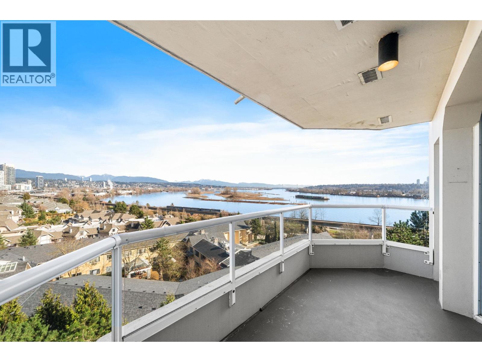 804 71 JAMIESON COURT|New Westminster, British Columbia V3L5R4