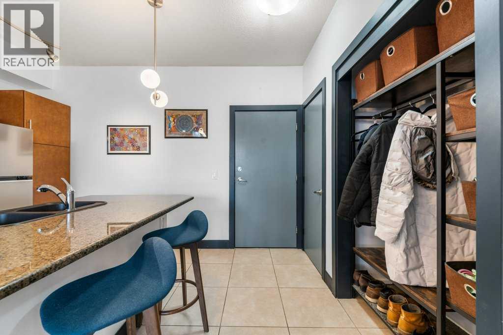 Apartment for Sale in 306, 2307 14 Street SW|Calgary, Alberta T2T3T5 3