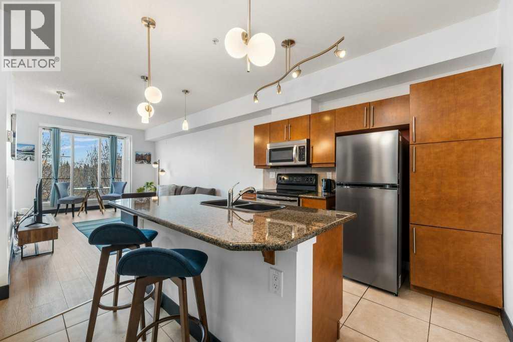 Apartment for Sale in 306, 2307 14 Street SW|Calgary, Alberta T2T3T5 2