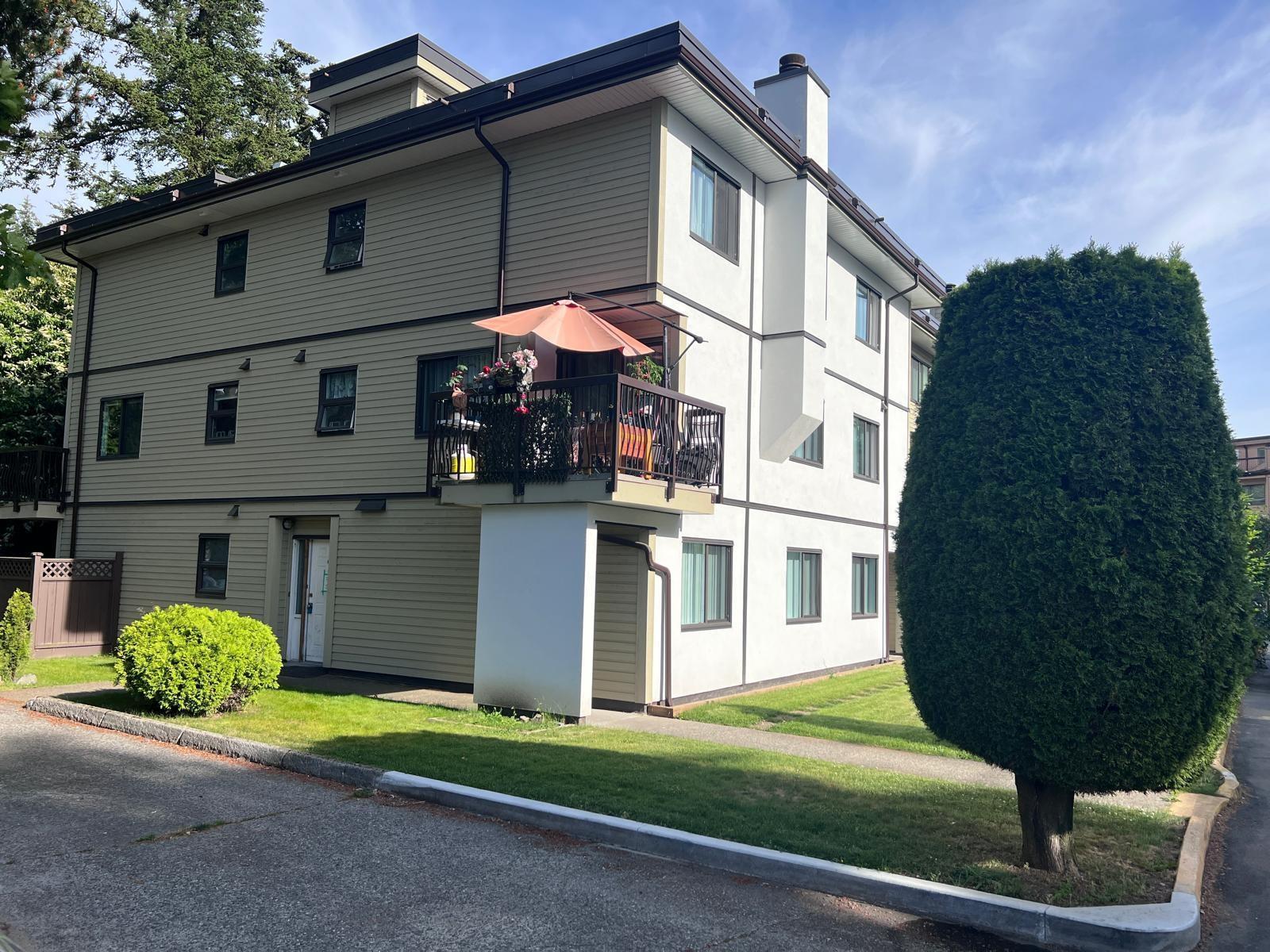 104 7162 133A STREET, Surrey, British Columbia V3W7Z9