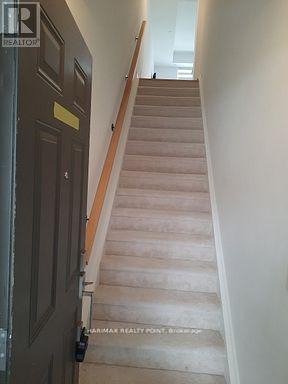 Row / Townhouse for Sale in 8 - 4015 HICKORY DRIVE|Mississauga (Rathwood), Ontario L4W1L1 2