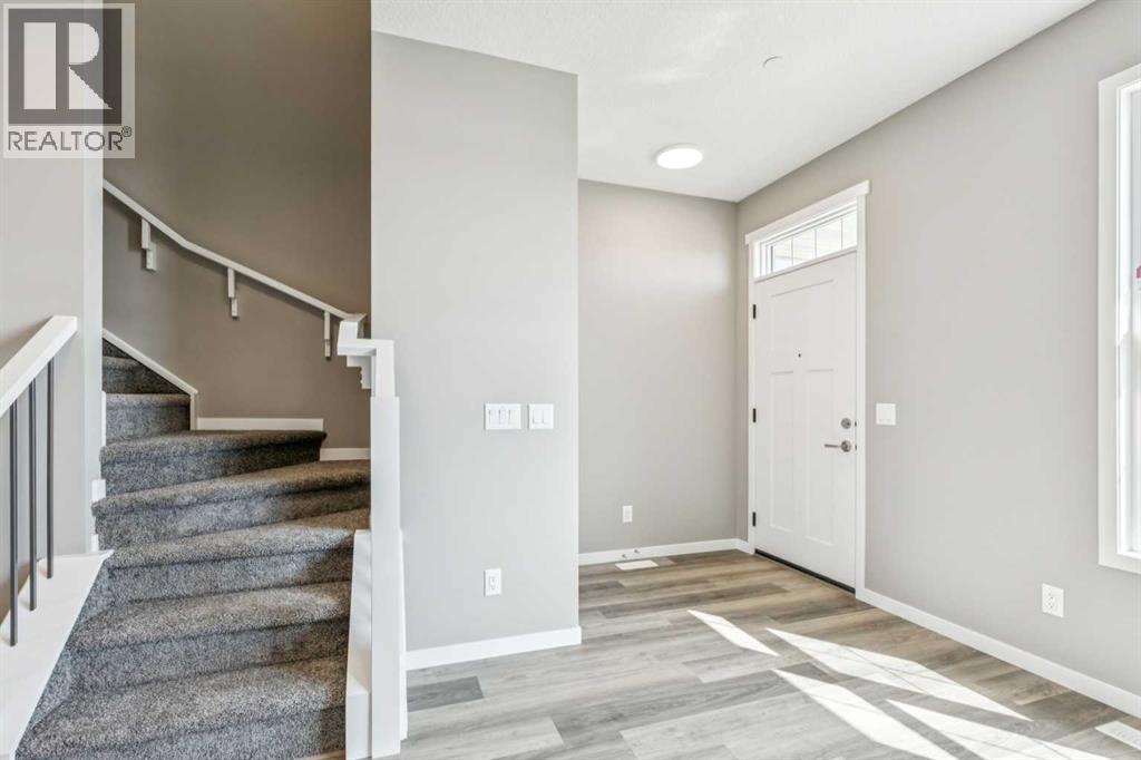 Duplex for Sale in 205 Hotchkiss Road SE|Calgary, Alberta T3S0T9 2