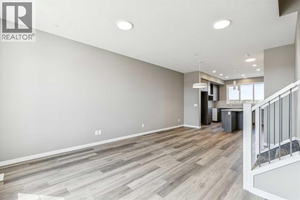 Duplex for Sale in 205 Hotchkiss Road SE|Calgary, Alberta T3S0T9 4