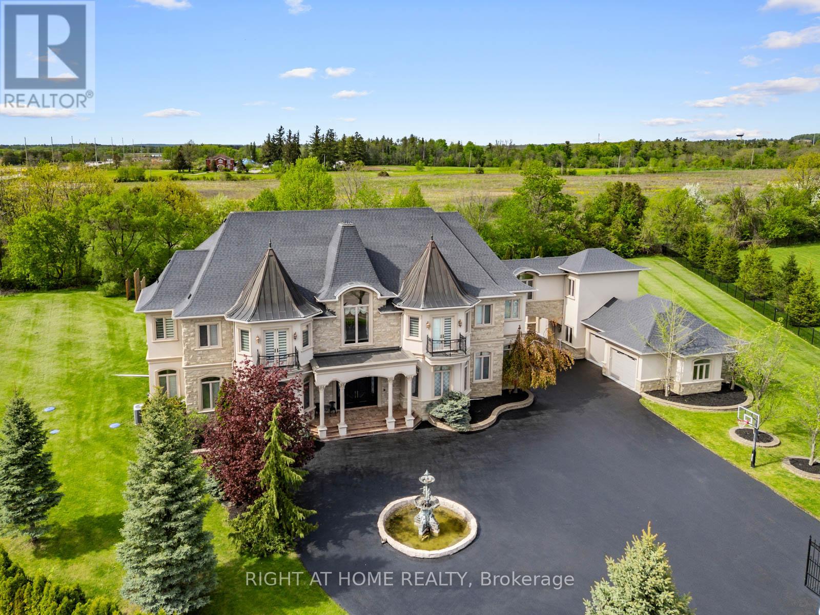 100 ROCMARY PLACE