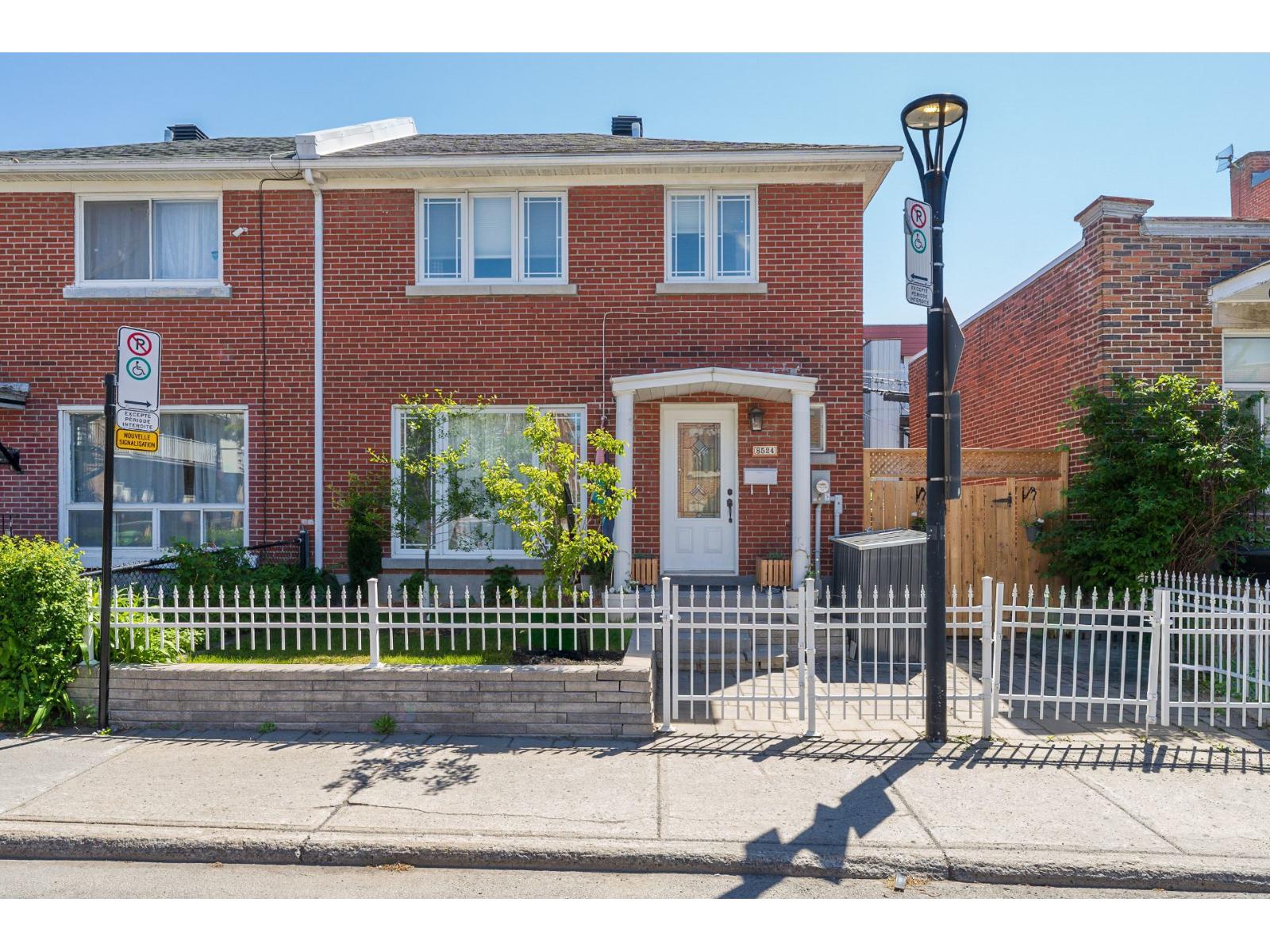 8524 Av. Stuart, Montréal (Villeray/Saint-Michel/Parc-Extension), Quebec H3N2S5