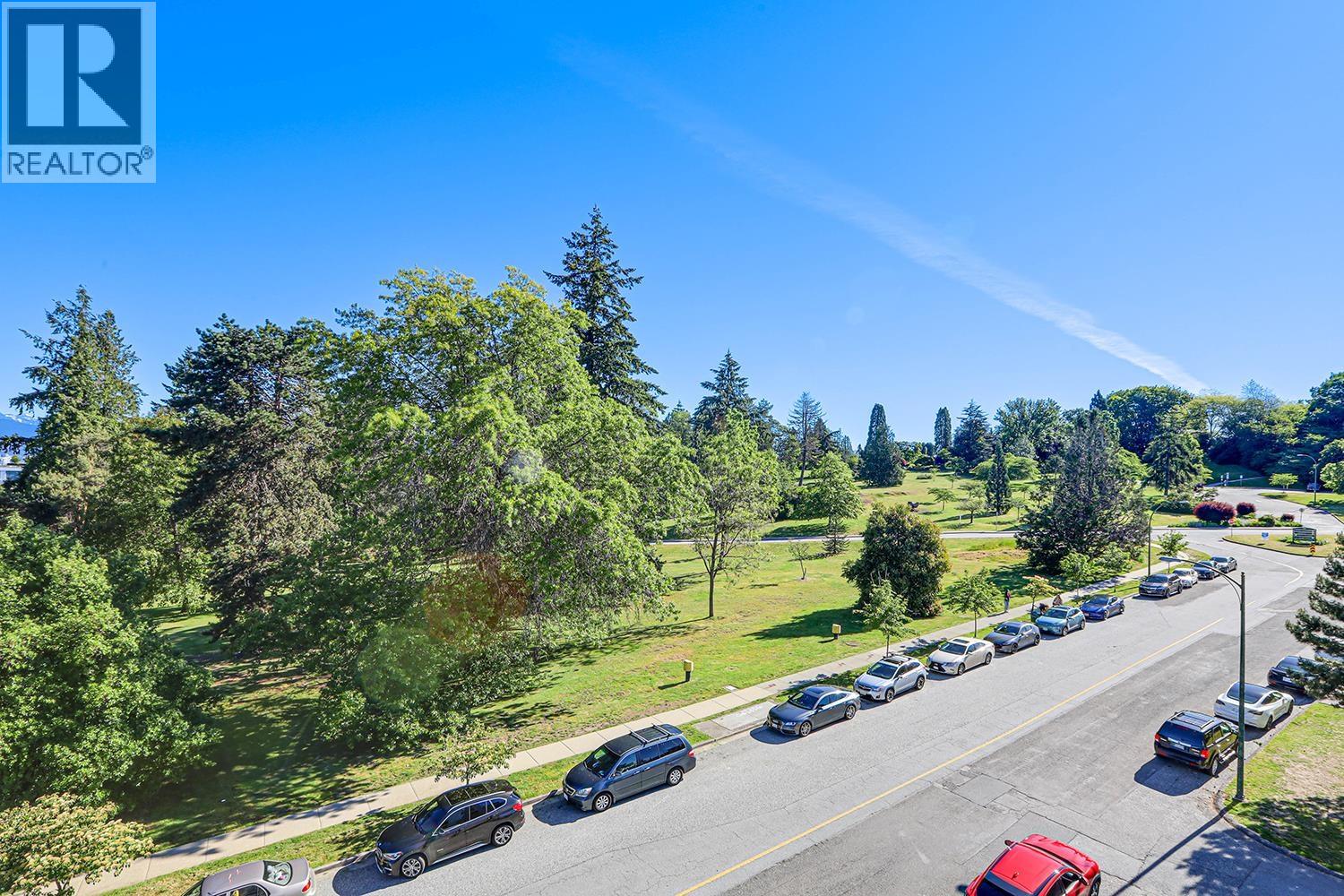 404 4908 CAMBIE STREET|Vancouver, British Columbia V5Z0K1