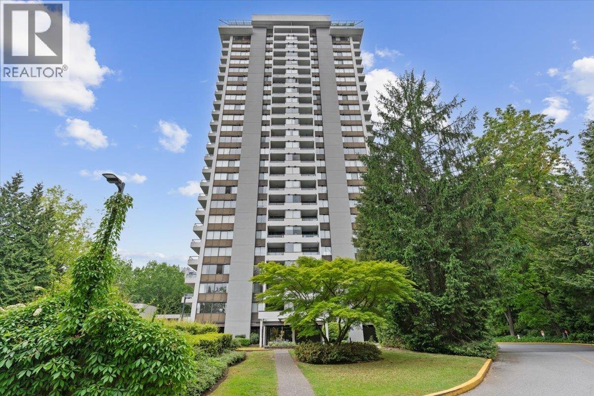 403 9521 CARDSTON COURT|Burnaby, British Columbia V3N4R8