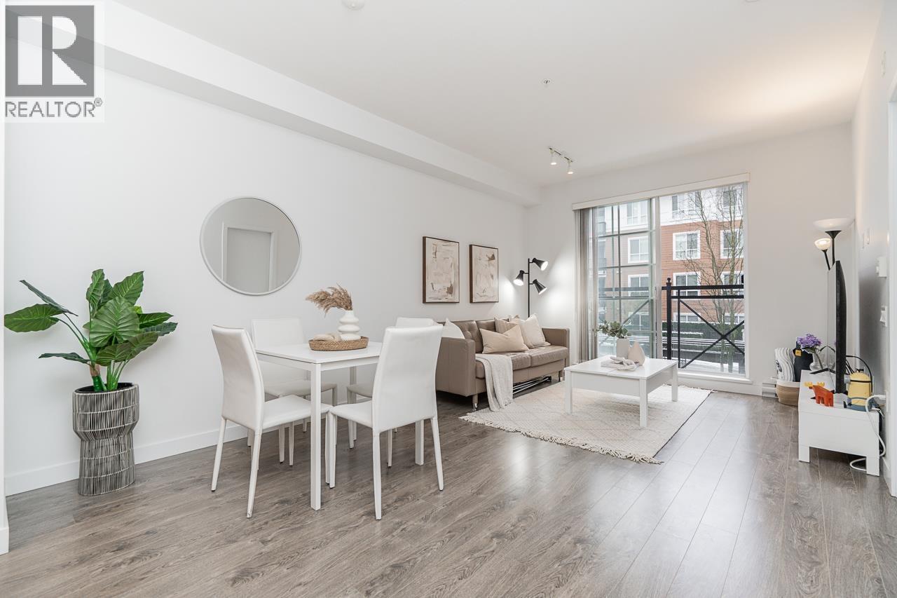 213 618 COMO LAKE AVENUE|Coquitlam, British Columbia V3J0G1