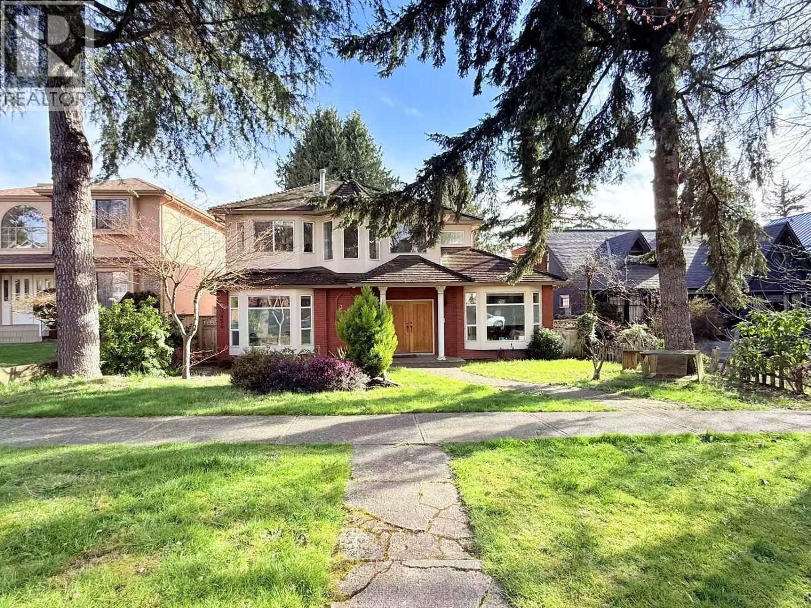 3456 W 36TH AVENUE|Vancouver, British Columbia V6N2R9
