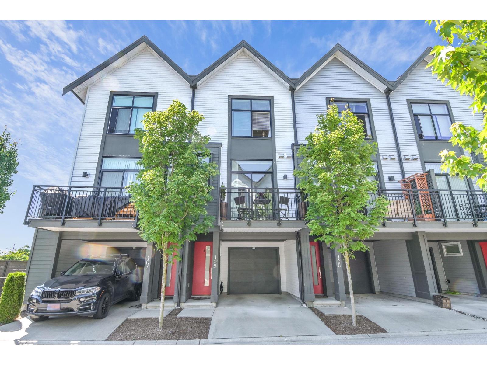 MAC様 For sale: 106 17578 57A AVENUE, Surrey, British Columbia V3S7V2