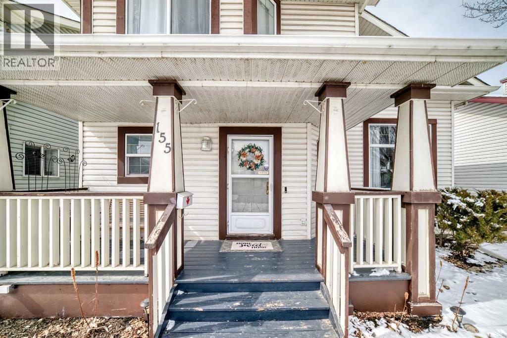House for Sale in 155 Erin Meadow Way SE|Calgary, Alberta T2B3P7 2