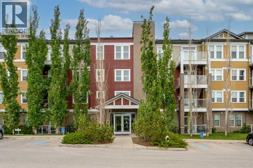 Apartment for Sale in 408, 2300 Evanston Square NW|Calgary, Alberta T3P0G8 2
