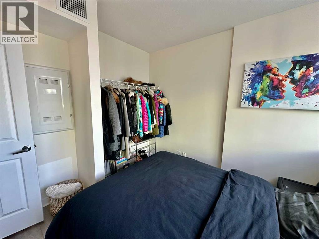 Apartment for Sale in 1108, 10 Brentwood Common  NW|Calgary, Alberta T2L2J9 4