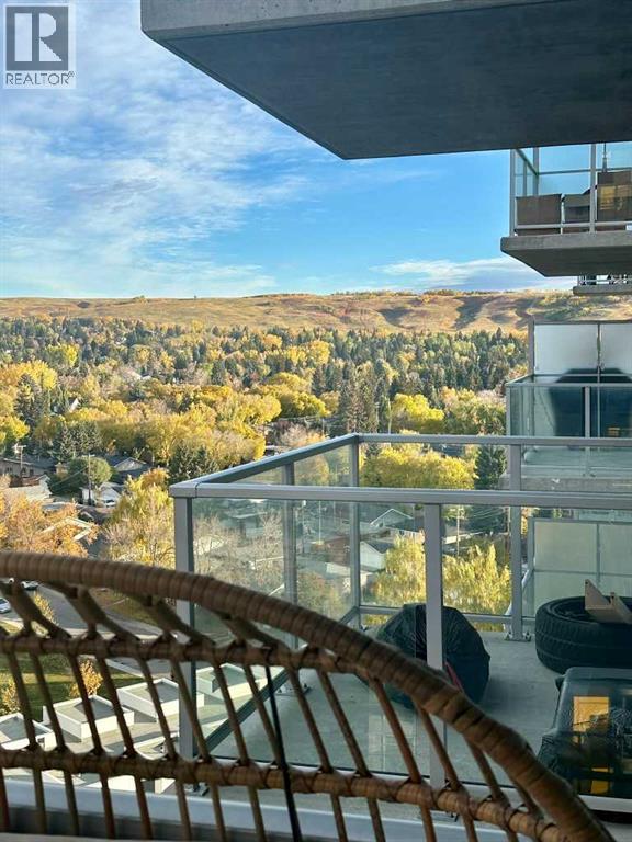 Apartment for Sale in 1108, 10 Brentwood Common  NW|Calgary, Alberta T2L2J9 2