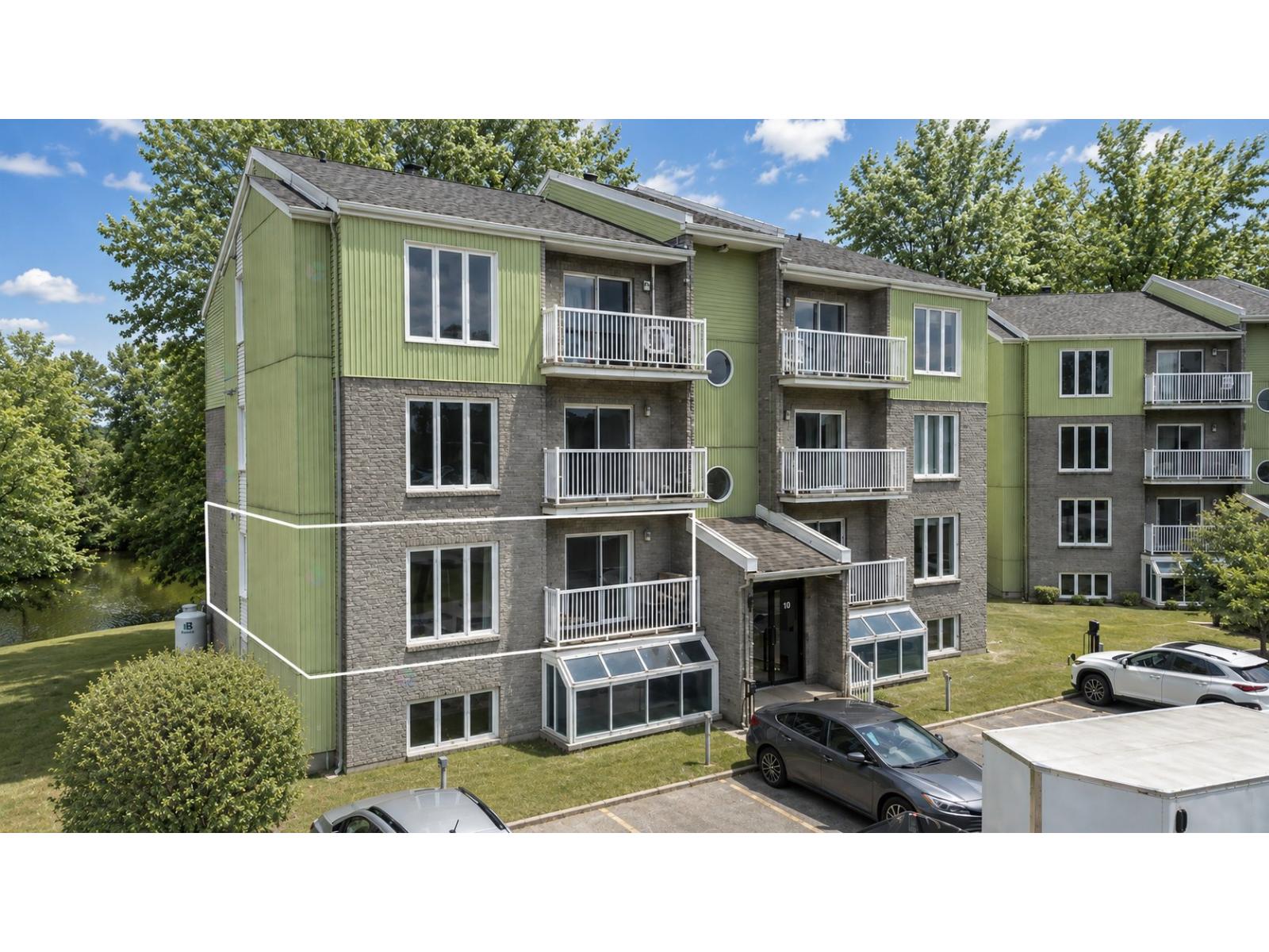 10 Place du Carrefour-du-Pont, #1004, Notre-Dame-des-Prairies, Quebec J6E8K9
