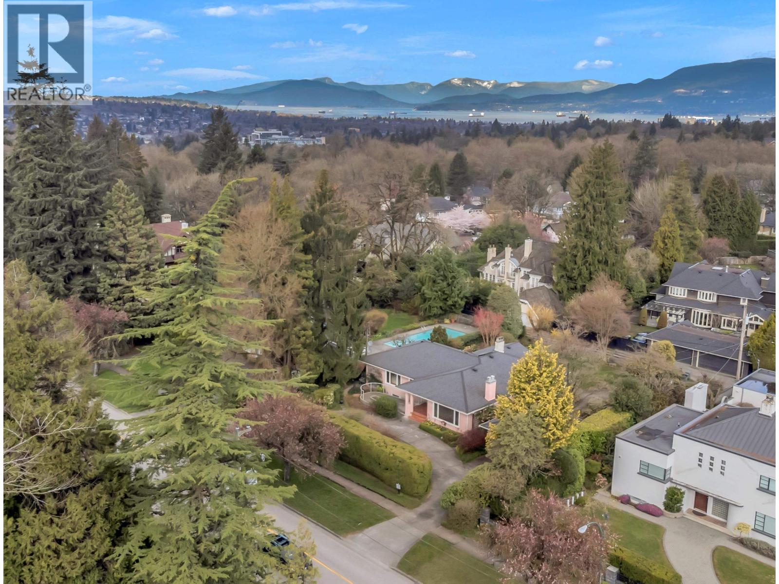1549 W 33RD AVENUE|Vancouver, British Columbia V6M1A8
