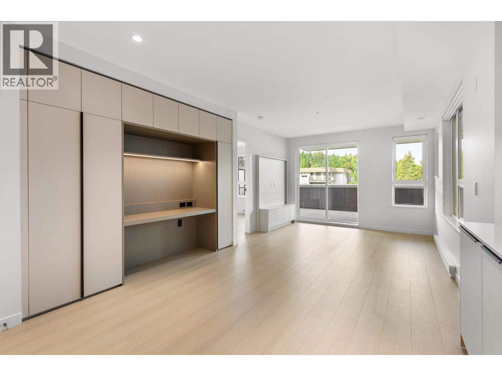 213 2015 ST. JOHNS STREET|Port Moody, British Columbia V3H0N5