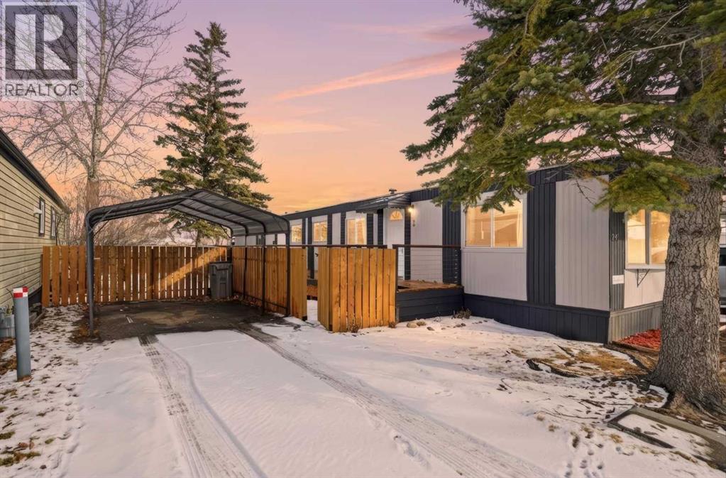 Mobile Home for Sale in 281, 6220 17 Avenue SE|Calgary, Alberta T2A0V6