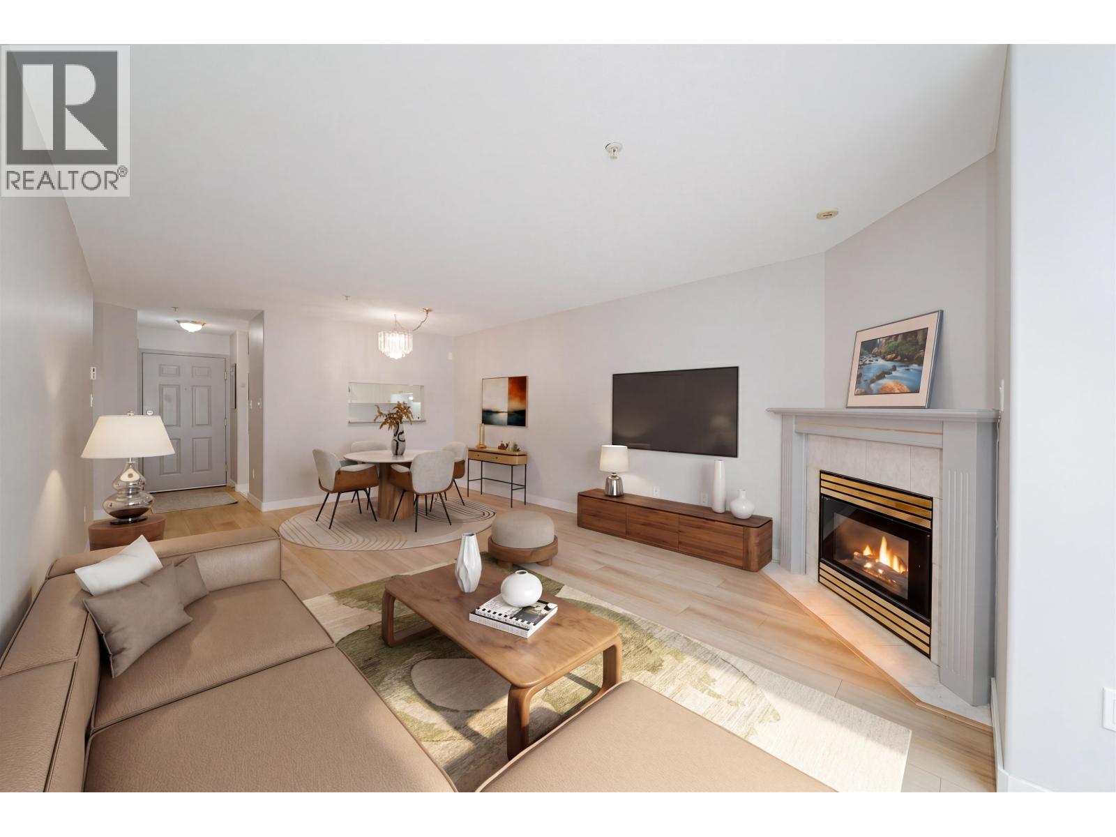 402 624 AGNES STREET|New Westminster, British Columbia V3M1G8