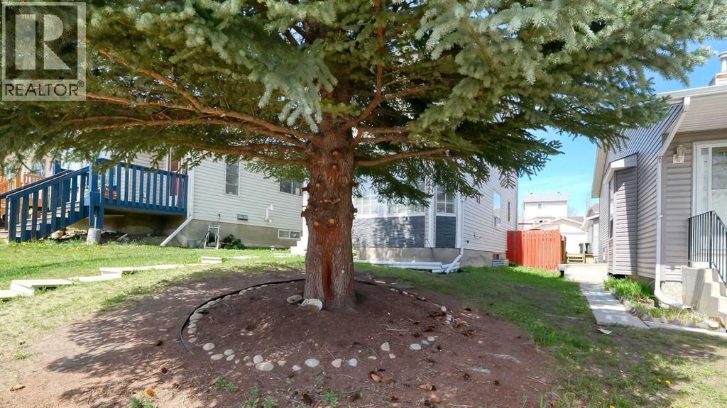 House for Sale in 157 Harvest Gold Heights NE|Calgary, Alberta T3K4H2 3