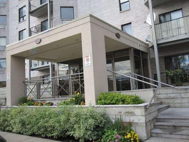 7680 Boul. Marie-Victorin, #1208, Brossard, Quebec J4W3L2