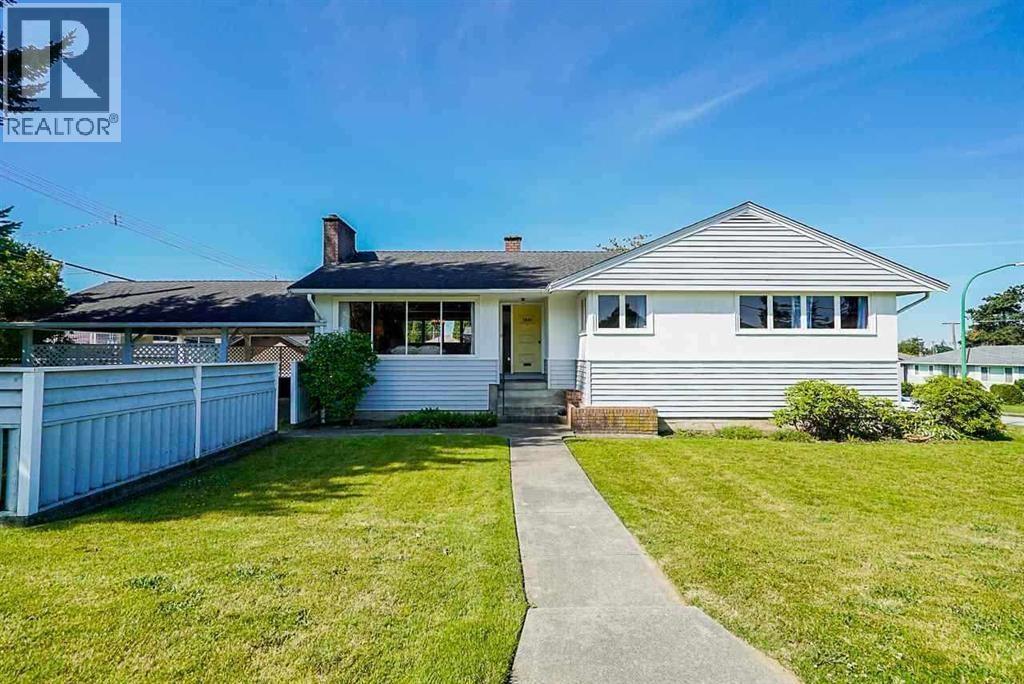7833 COQUITLAM STREET|Burnaby, British Columbia V3N3Z4