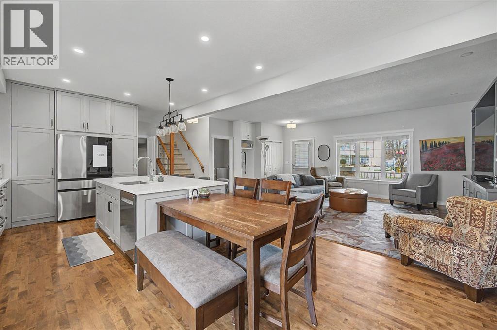 Row / Townhouse for Sale in 8 Ypres Lane SW|Calgary, Alberta T2T6M9 5