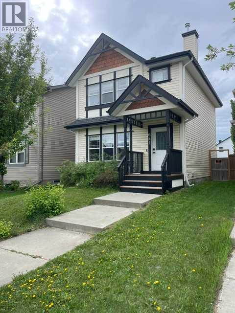 House for Sale in 681 Evermeadow Road SW|Calgary, Alberta T2Y4W7