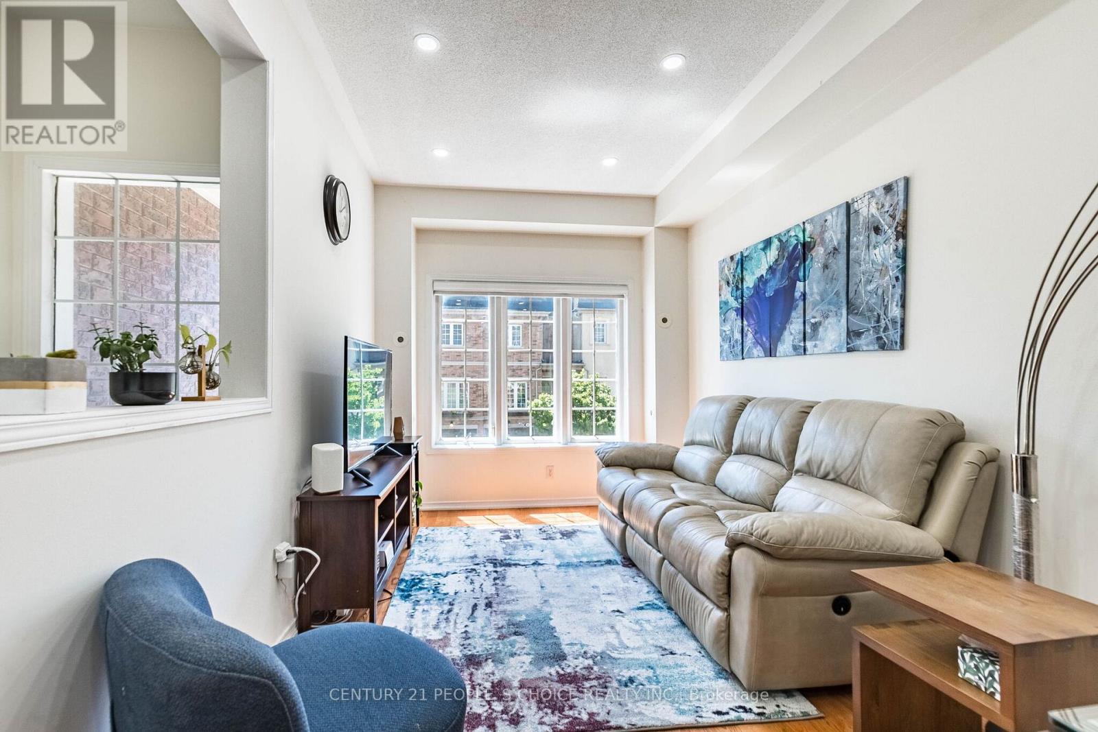 Row / Townhouse for Sale in 29 - 435 HENSALL CIRCLE|Mississauga (Cooksville), Ontario L5A4P1 5