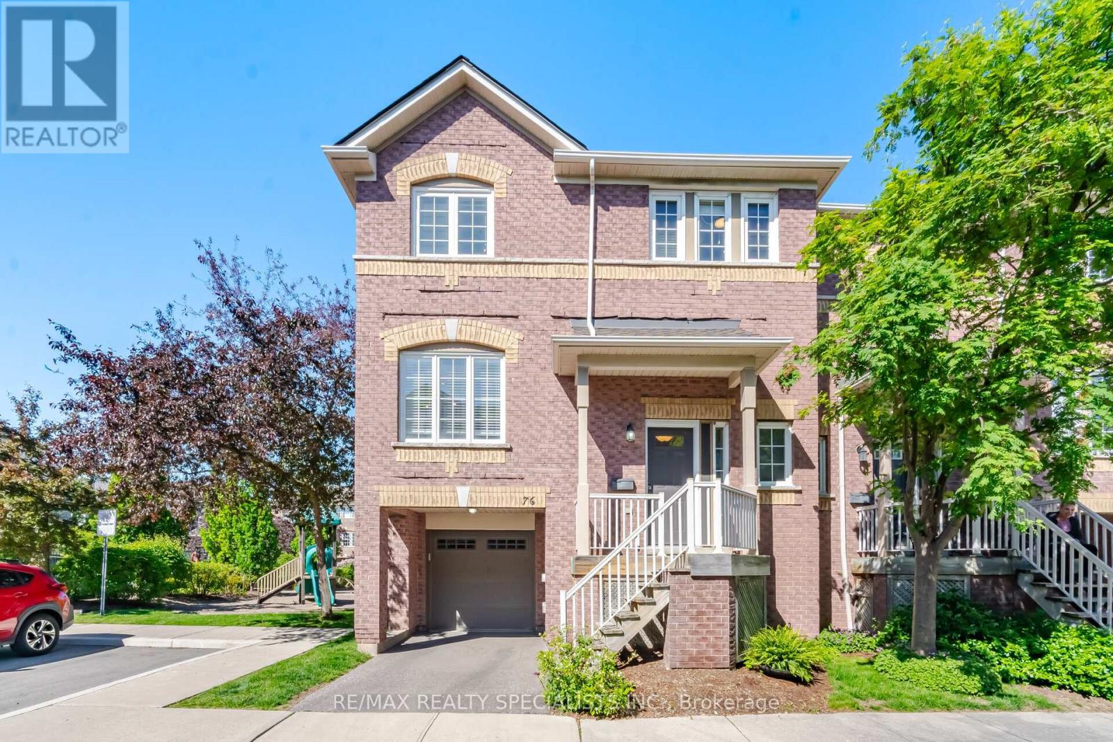 Row / Townhouse for Sale in 76 - 5535 GLEN ERIN DRIVE|Mississauga (Central Erin Mills), Ontario L5M6H1