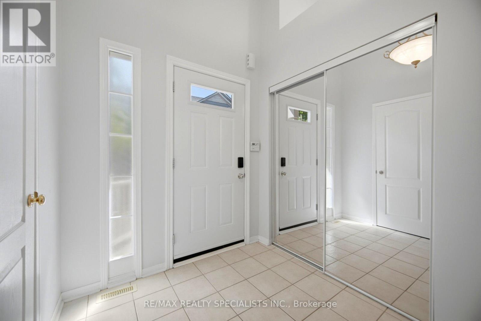 Row / Townhouse for Sale in 76 - 5535 GLEN ERIN DRIVE|Mississauga (Central Erin Mills), Ontario L5M6H1 3