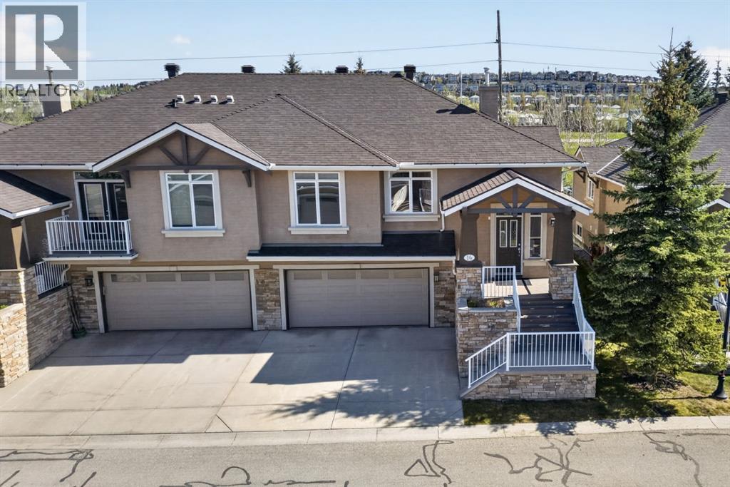 Row / Townhouse for Sale in 14 Discovery Woods Villas SW|Calgary, Alberta T2H5A6 4