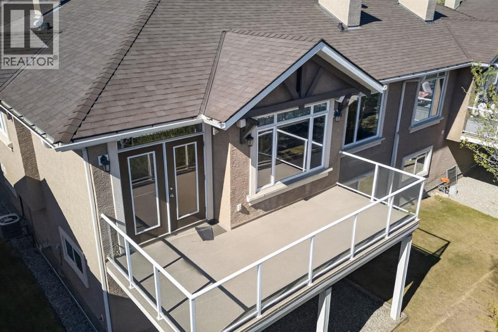 Row / Townhouse for Sale in 14 Discovery Woods Villas SW|Calgary, Alberta T2H5A6 3