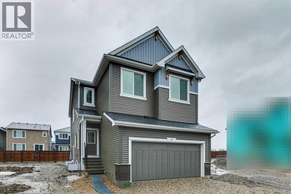 House for Sale in 37 Sora Gardens SE|Calgary, Alberta T3S0V3