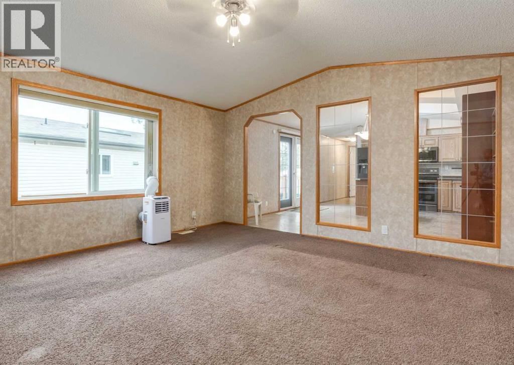 Mobile Home for Sale in 268, 99 Arbour Lake Road NW|Calgary, Alberta T3G4E4 4