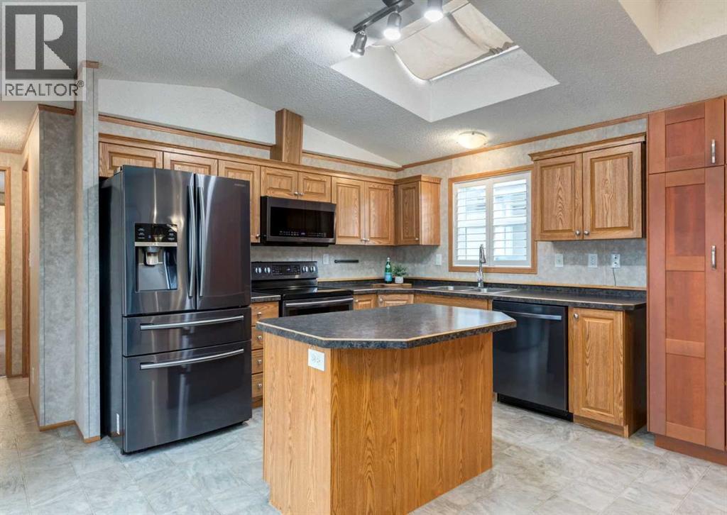 Mobile Home for Sale in 268, 99 Arbour Lake Road NW|Calgary, Alberta T3G4E4 2