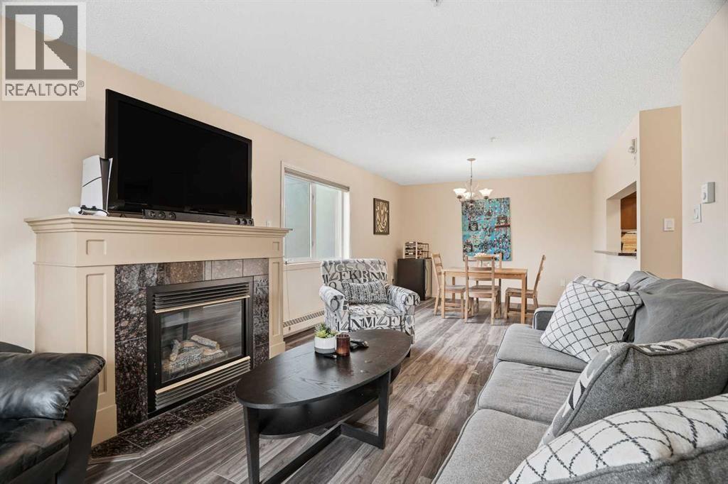 Apartment for Sale in 212, 790 Kingsmere Crescent SW|Calgary, Alberta T2V2G9 2