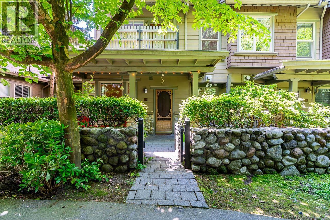 135 18 JACK MAHONY PLACE|New Westminster, British Columbia V3L5V8