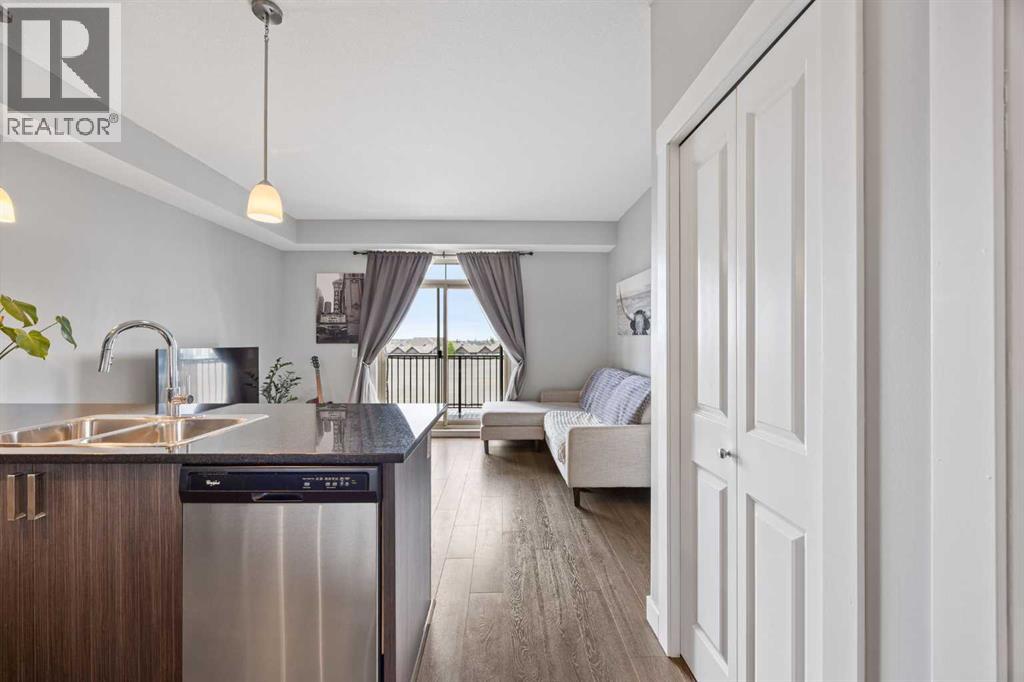 Apartment for Sale in 414, 117 Copperpond Common|Calgary, Alberta T2Z5E2 4