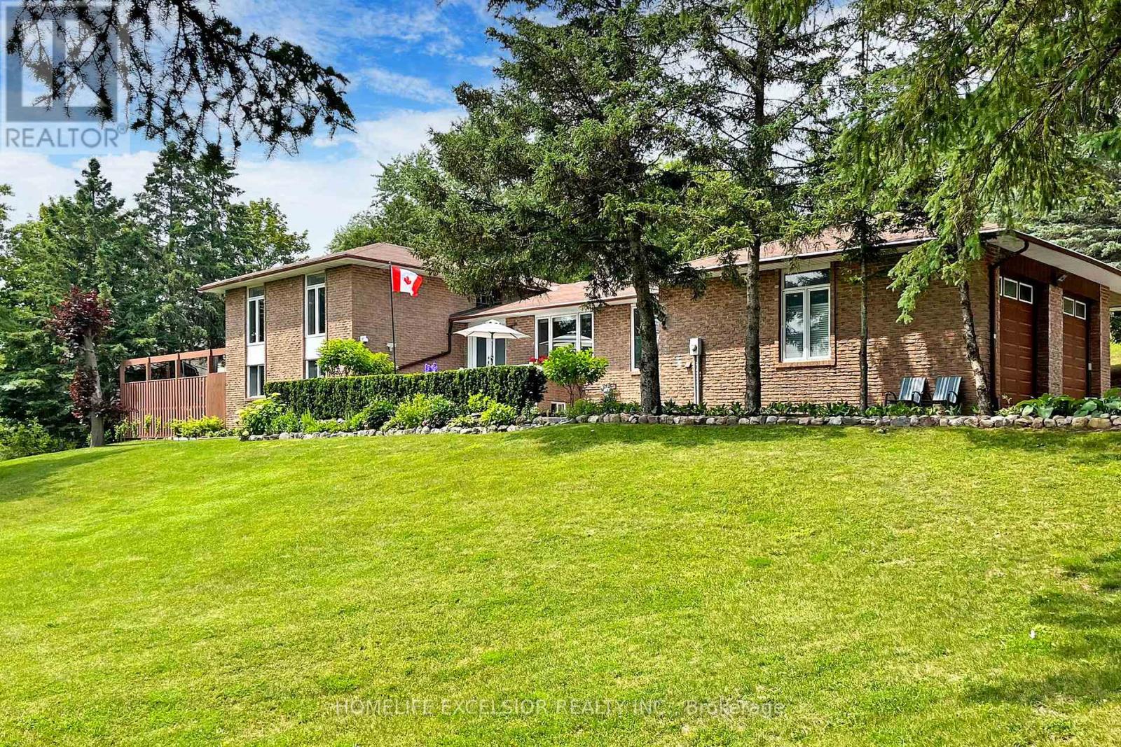 550 MOUNT ALBERT ROAD