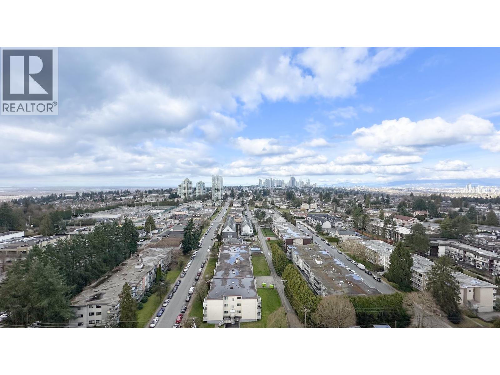 2105 7088 SALISBURY AVENUE|Burnaby, British Columbia V5E0A4