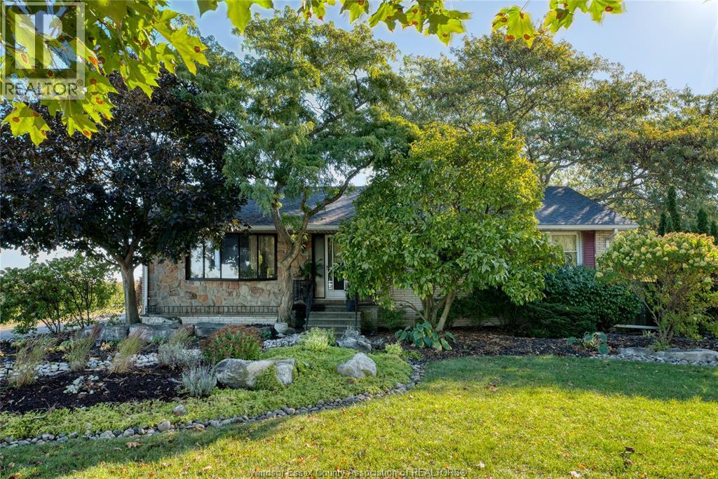 For sale: 4774 8TH CONCESSION ROAD, Windsor, Ontario N0R1K0